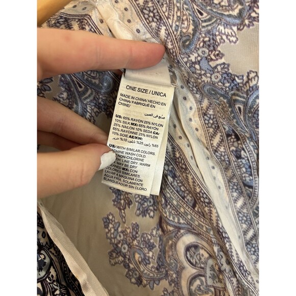 Chico’s One Size Silk Kimono Satin Burnout Shawl Paisley Free People Boho - Picture 5 of 6